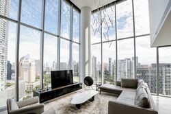 TwentyOne Angullia Park (D9), Condominium #443599481